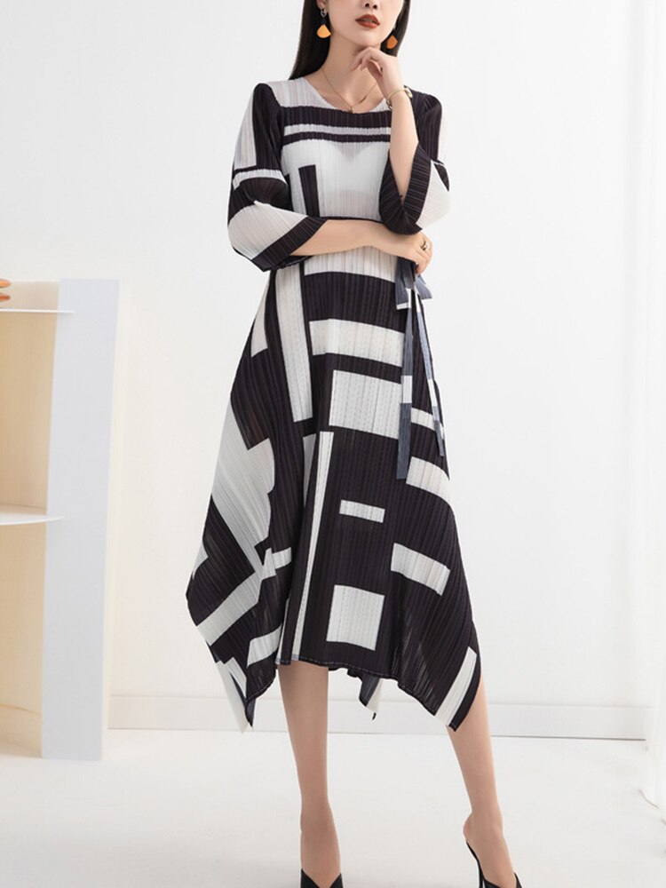 Pleated Color Block Plaid Midi Dress - Whiicka