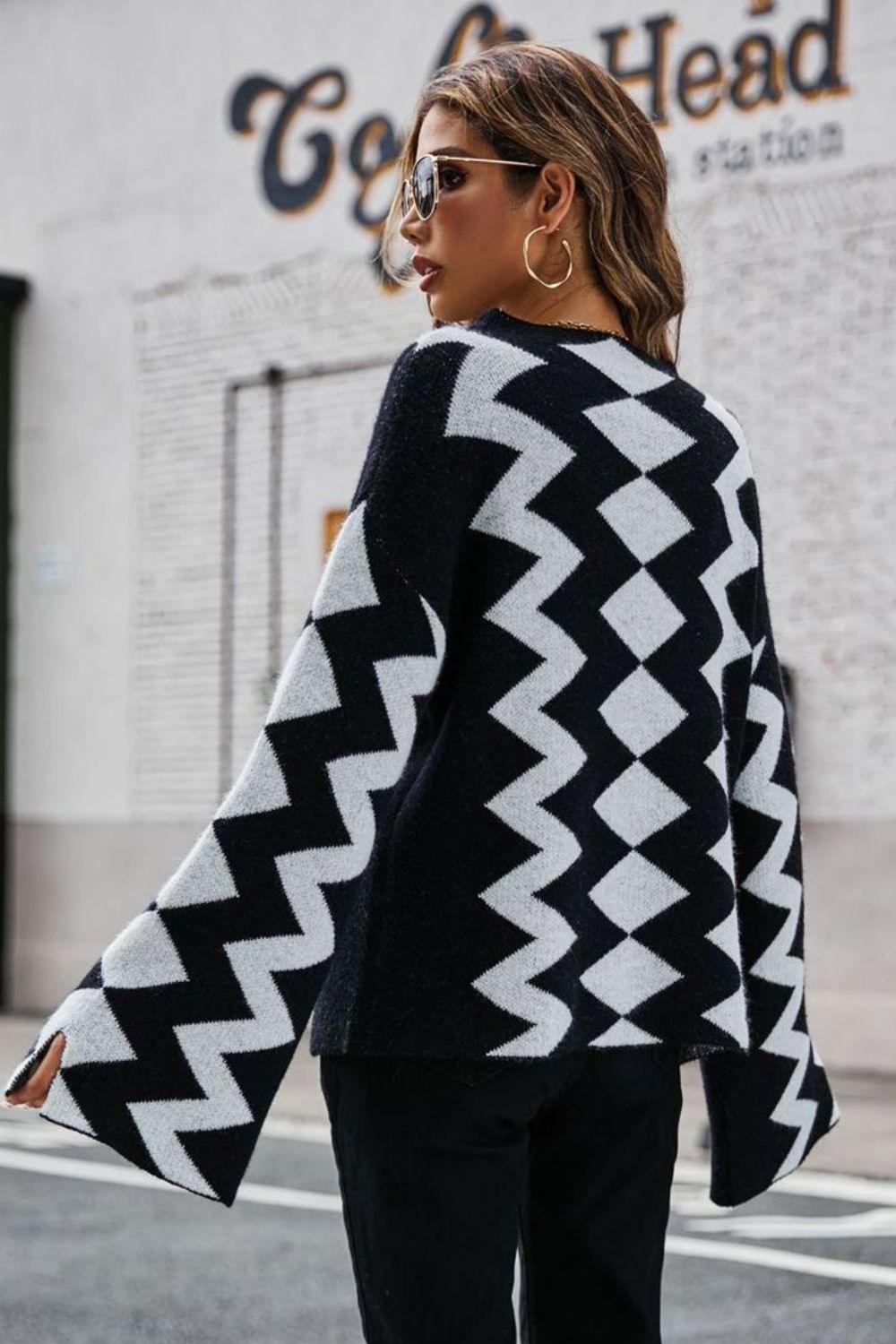 Geometric Slit Flare Sleeve Round Neck Sweater - Whiicka