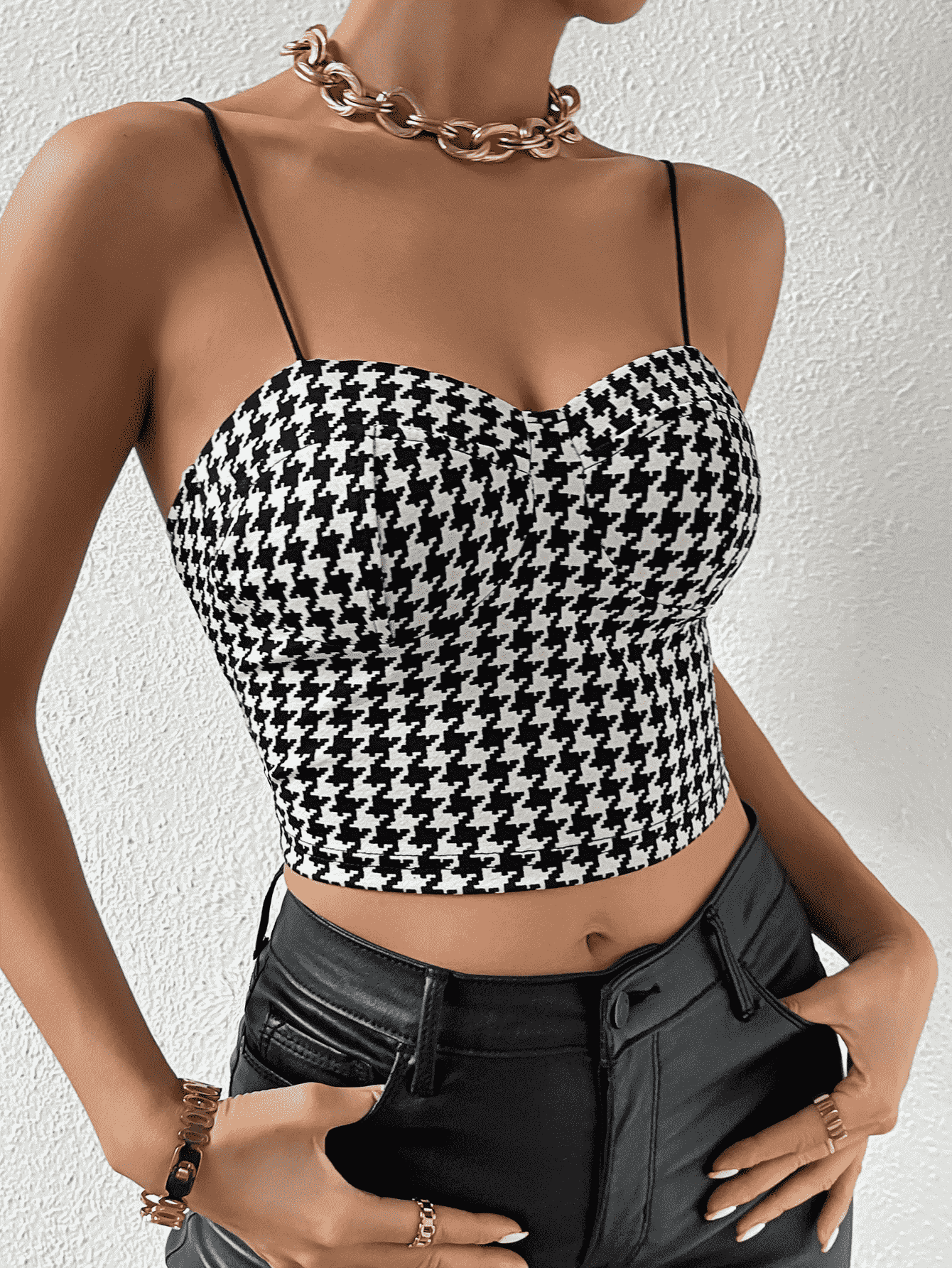 Sweetheart Neck Houndstooth Cami - Whiicka